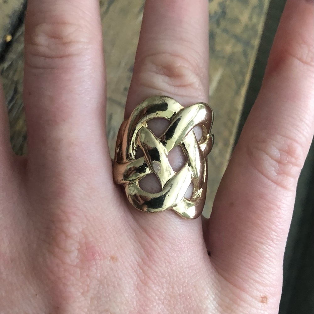Gold ring size 7